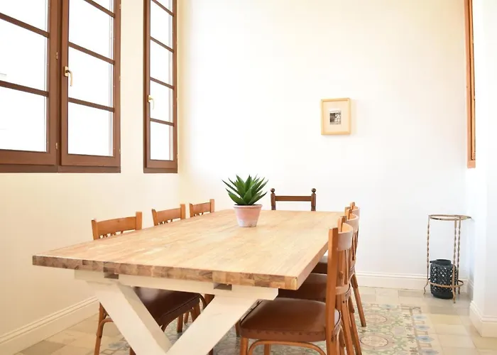 Gran Cerca De Ruzafa 아파트 *