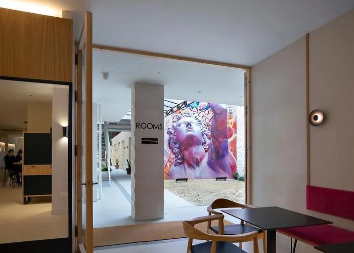 Mythic Hotel Valence