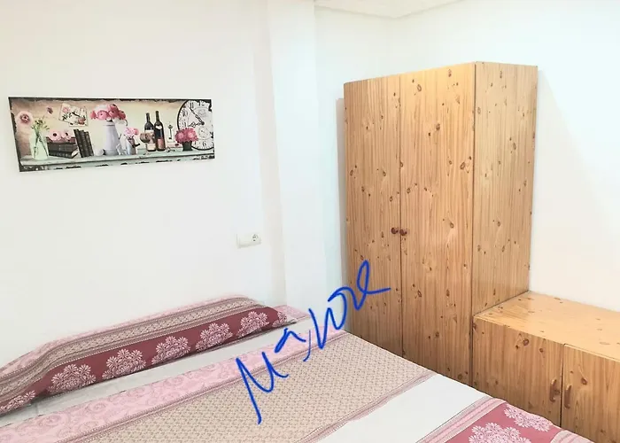 Alquiler Universidades Malvarrosa Playa Maritim Solo Familias Con Ninos Διαμέρισμα *