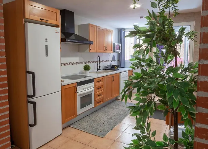 Διαμέρισμα Artsy Large Getaway - 2 Bedroom W Huge Patio - Great For Families And Digital Nomads