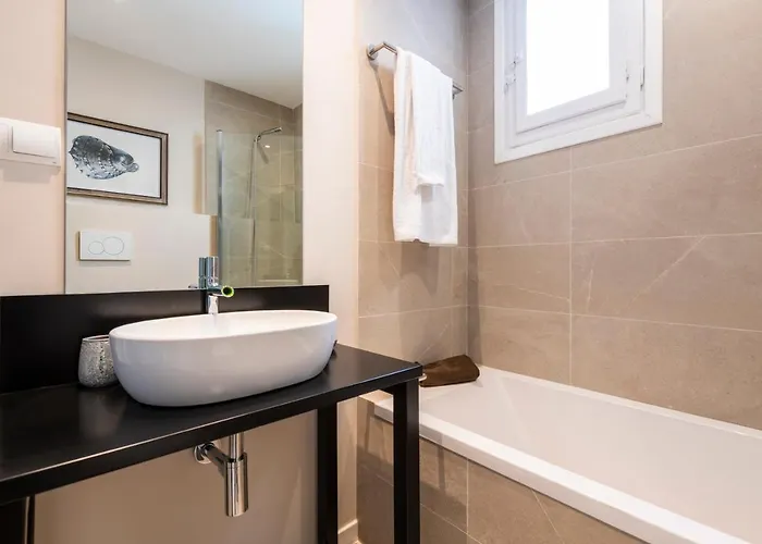 Md Pasaje Ruzafa شقة