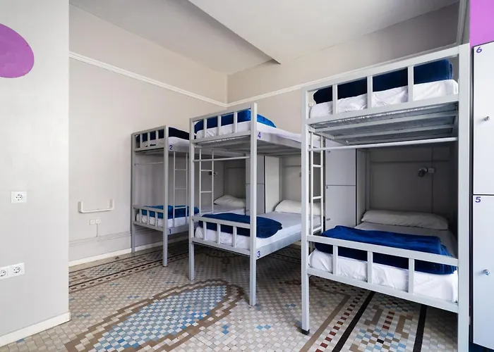 Purple Nest * Valencia