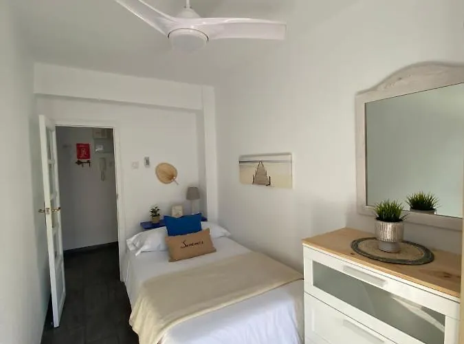 Malvarrosa, Cabañal, Wifi Free. Ca' Micaela. *