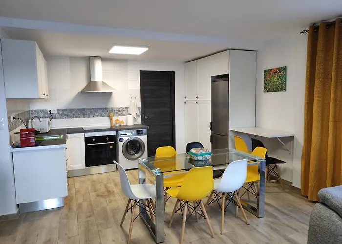 Lille En Provence Holiday home *