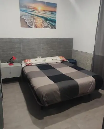 Carrer De L'arquitecte Alfaro 27 Bajo Derecha Apartman