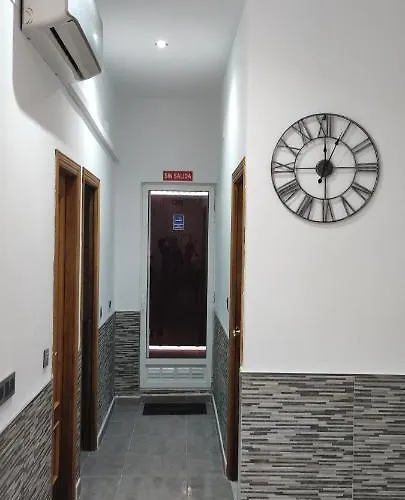 Apartman Carrer De L'arquitecte Alfaro 27 Bajo Derecha Valencia