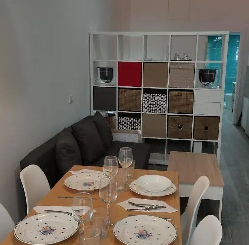 Apartmentsuitespain Playa - Universidades *