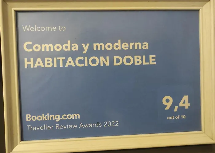 Comoda Y Moderna Doble 홈스테이