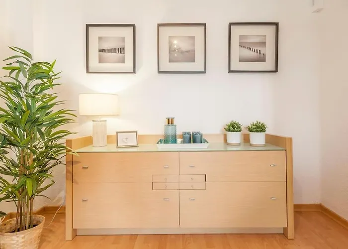 Lejlighed Precioso Piso Moderno: Terraza, A/c, Netflix, Wifi Valencia