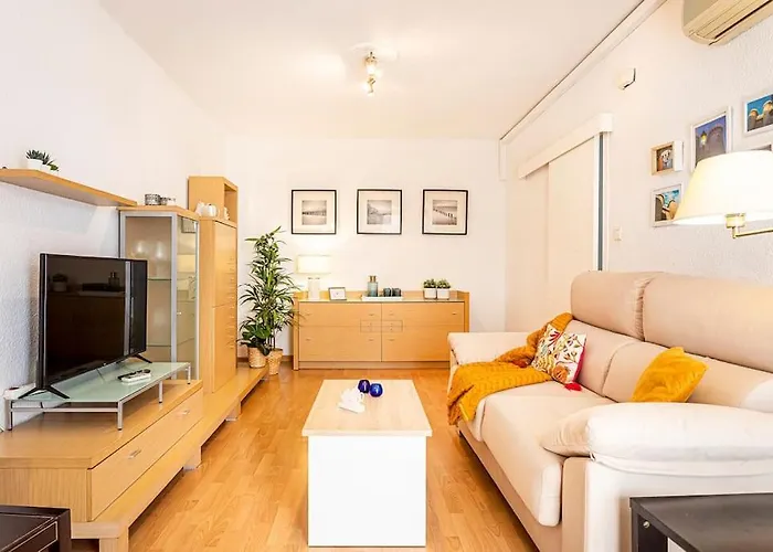 Precioso Piso Moderno: Terraza, A/c, Netflix, Wifi *