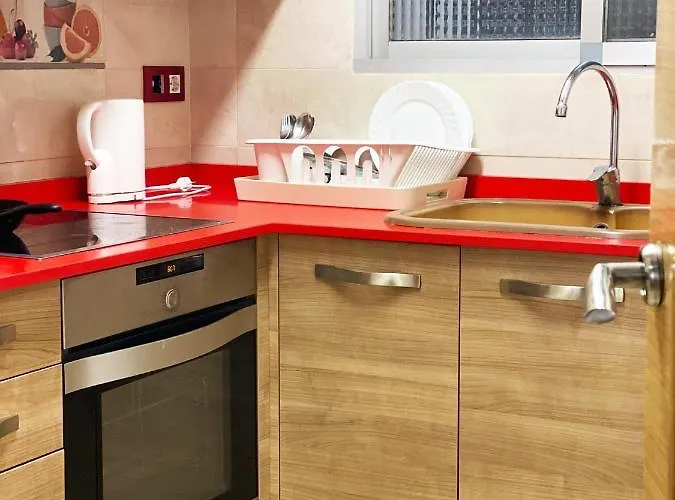 Cerca Al Puerto Shared * Βαλένθια