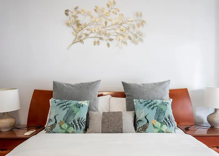 Precioso Piso Moderno: Terraza, A/c, Netflix, Wifi Lejlighed Valencia