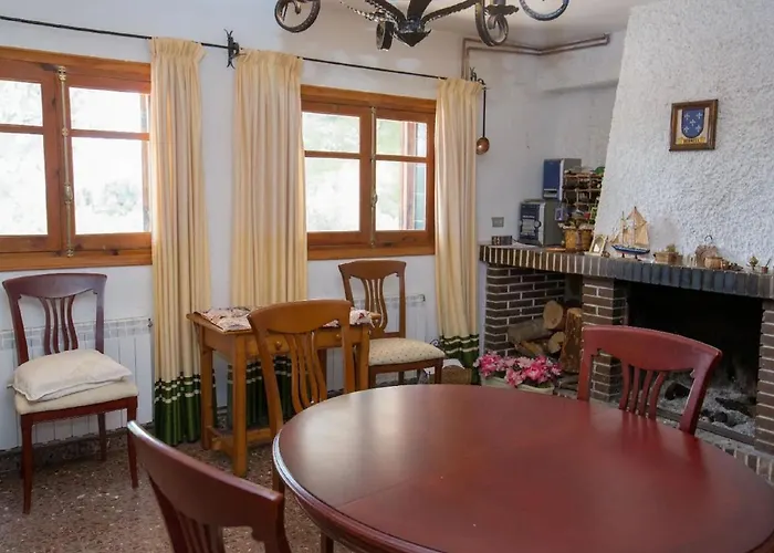 Near With Private Pool Villa Valencia