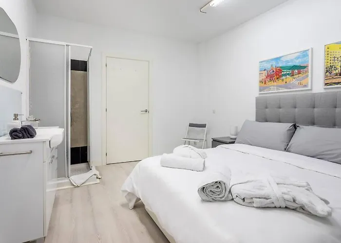 Piso En Zona Exclusiva Calle Colon Appartement