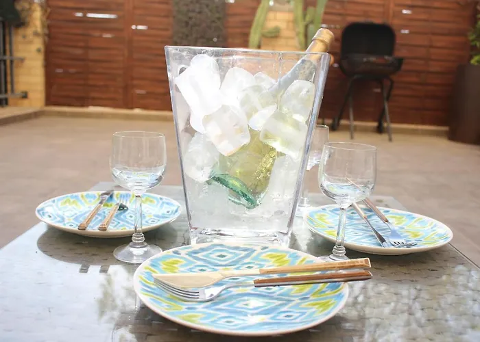 The Fabulous #terrace#parking#bbq 홈스테이 *