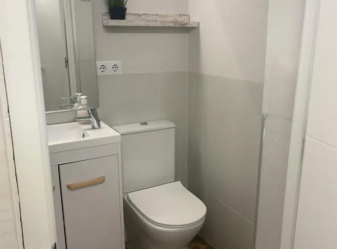 Quart Aparment Lejlighed