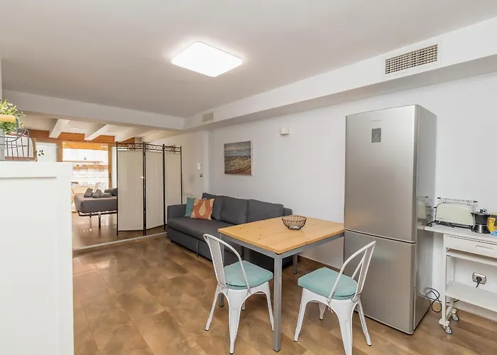 Loft Con Terraza Centro Апартаменты *