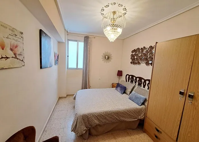 3 Bedroom Flat With Wifi 아파트