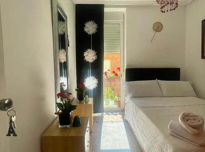 홈스테이 Privada En Piso Compartido *