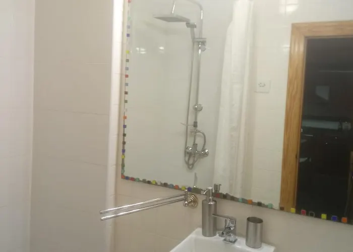 Full Equipped And Comfortable With Wifi شقة *