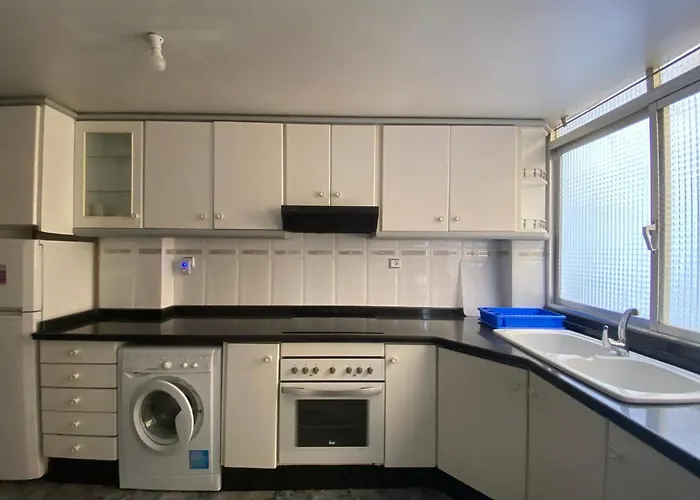 Flat Family Near Garden Center And Metro