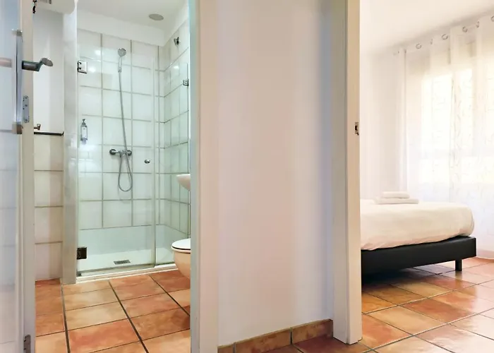 Flats Friends Nave Appartement