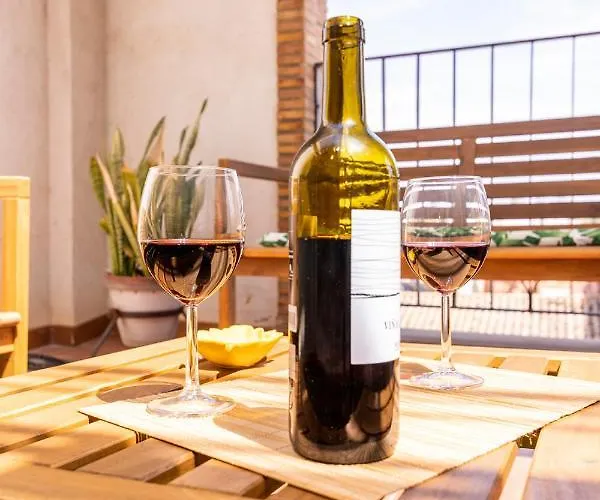 דירה Penthouse Duplex In A 4 Floors Spanish House -8 Min To Center By Metro ולנסיה