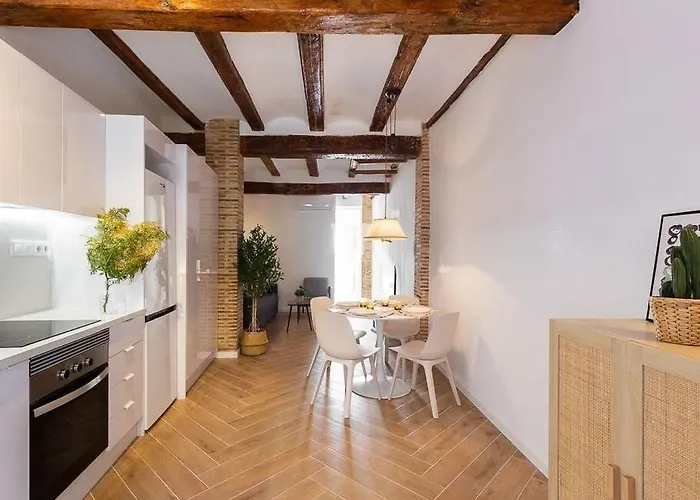 Beautiful Restored House With Terrace