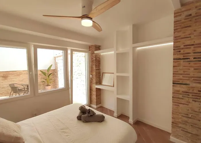 Beautiful Restored House With Terrace 아파트