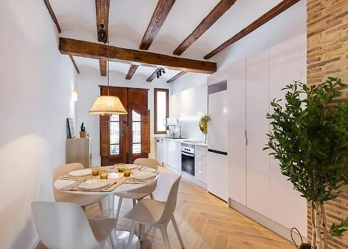 아파트 Beautiful Restored House With Terrace 발렌시아