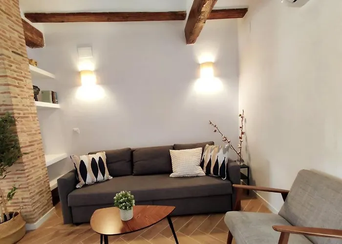 Beautiful Restored House With Terrace *