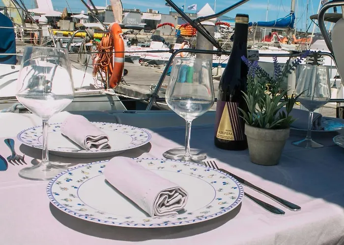 Velero Shabbak 보트호텔 발렌시아