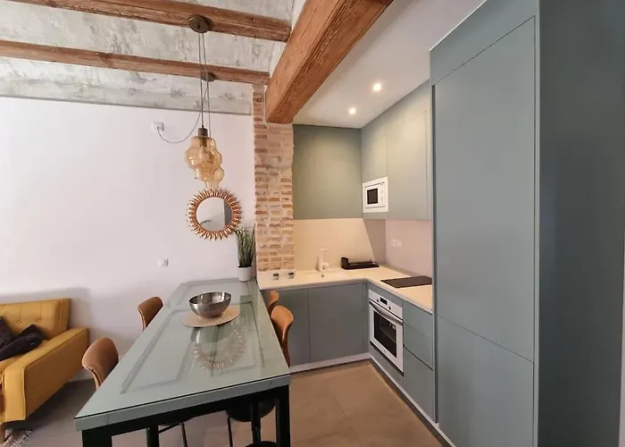 Centrica Y Encantadora Vivienda. Apartment