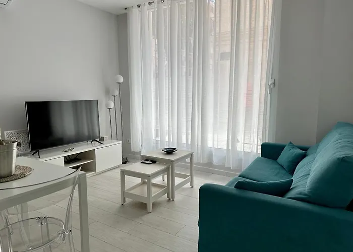 Reinapart 아파트 *