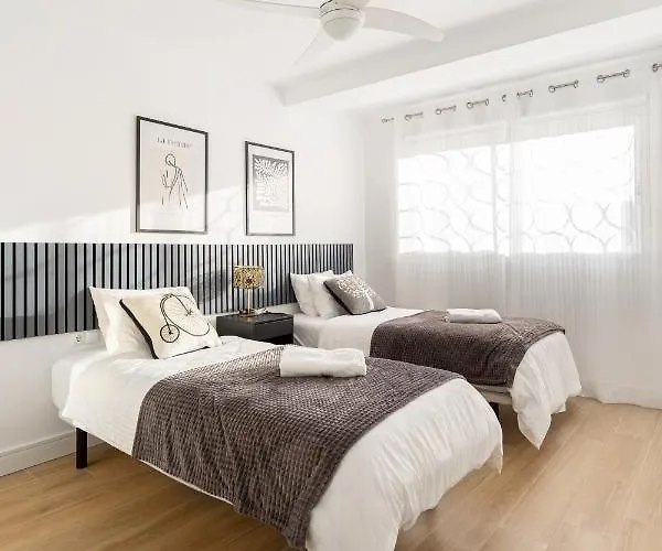 Espectacular Piso Reformado Al Lado Del Rio Turia *