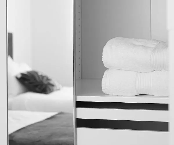 Espectacular Piso Reformado Al Lado Del Rio Turia فالنسيا