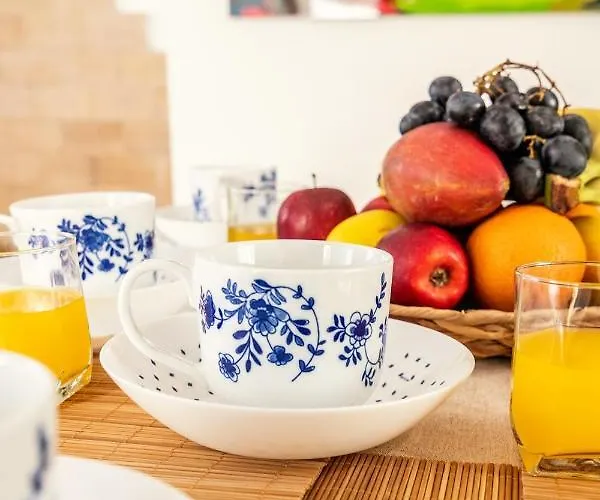 아파트 Penthouse Duplex In A 4 Floors Spanish House -8 Min To Center By Metro *