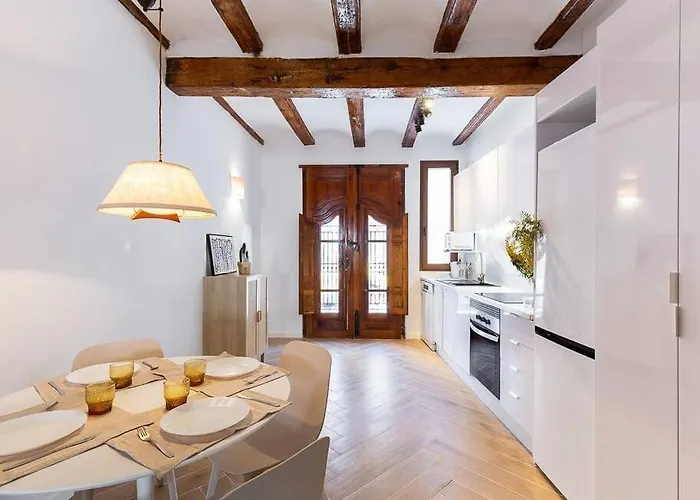 Beautiful Restored House With Terrace 발렌시아