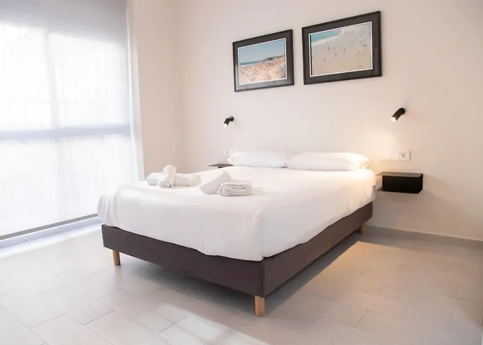 Vlc Host - Cuber Lejlighed *