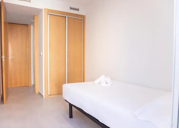 Vlc Host - Cuber Lejlighed *