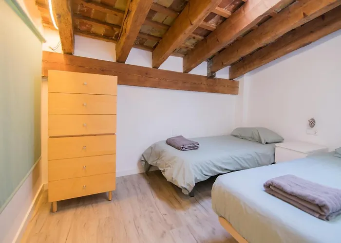 Cozy Duplex 1 Step To City Center Selfcheckin! 아파트 발렌시아