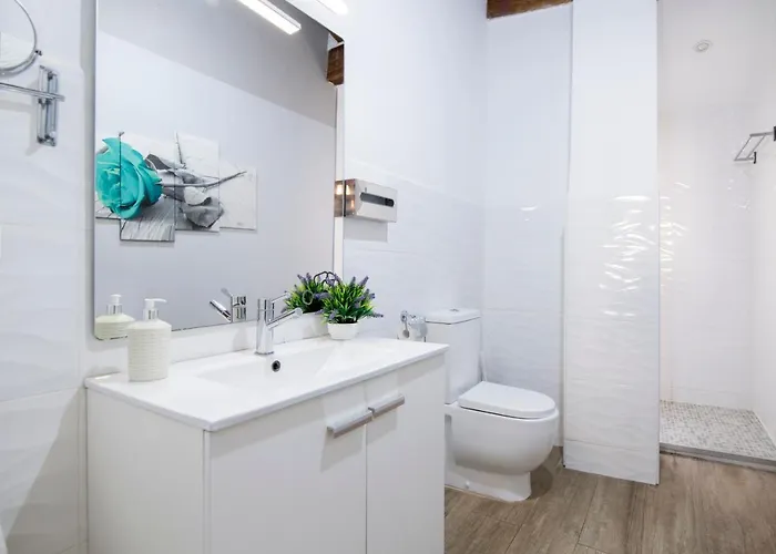 아파트 Cozy Duplex 1 Step To City Center Selfcheckin! 발렌시아