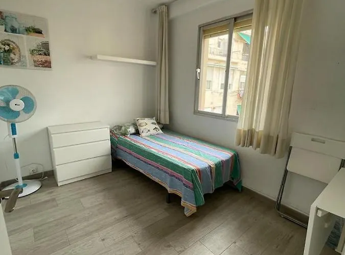 Malvarrosa Familiar 2* Βαλένθια