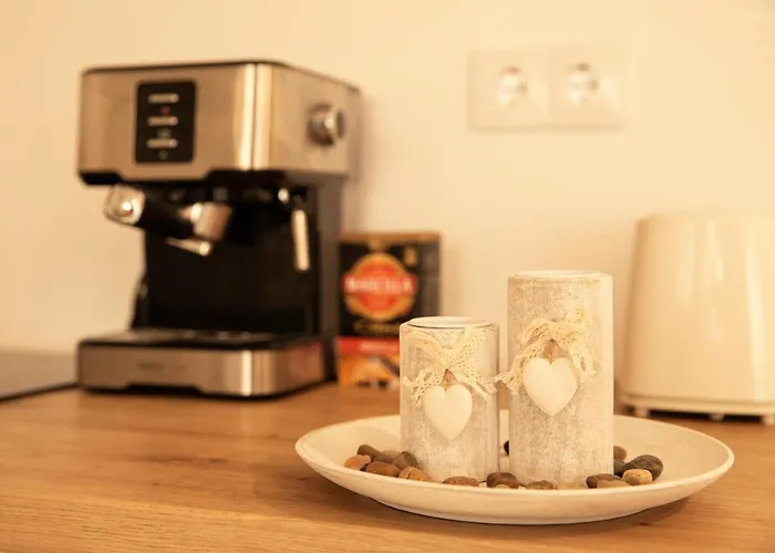 Penthouse Duplex In A 4 Floors Spanish House -8 Min To Center By Metro 아파트