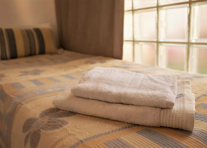 Penthouse Duplex In A 4 Floors Spanish House -8 Min To Center By Metro *