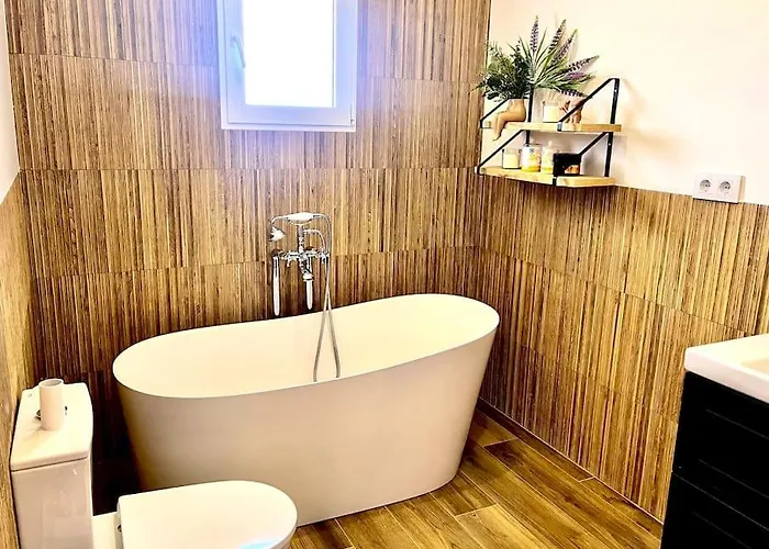 Casa Mediterranea- Les Mil I Nits فالنسيا