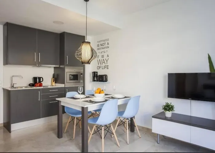 Cozy Flat Near Torres De Serrano Modalidad 11 Noches Minimo O Mas *