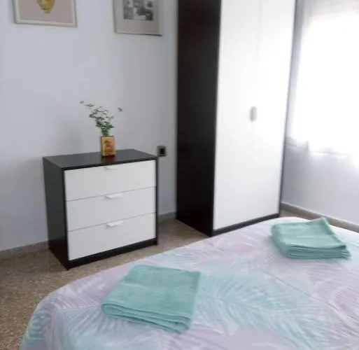 Spacious Flat In The Center 아파트