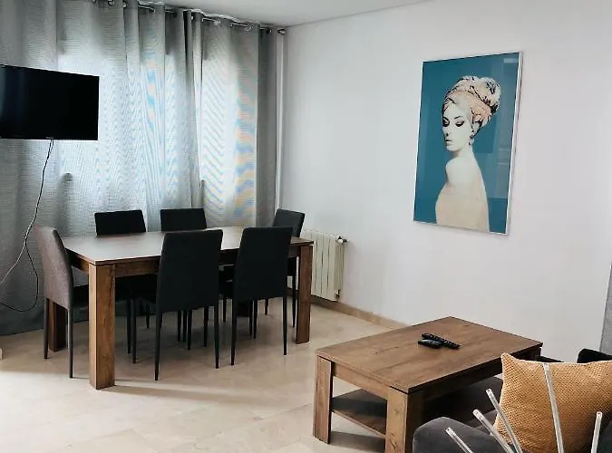 Travel Habitat Atico Calle Comedias *