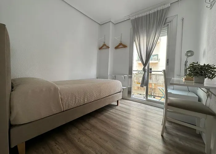 Slow Δωμάτια σε οικογενειακή κατοικία